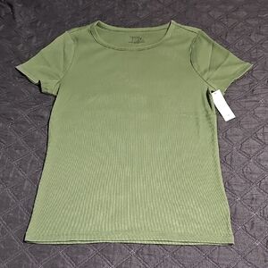 Nwt Green Ribbed Women's Top